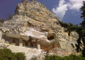 Ивановские скальные пещеры, Русенский национальный парк-отдых в Болгарии